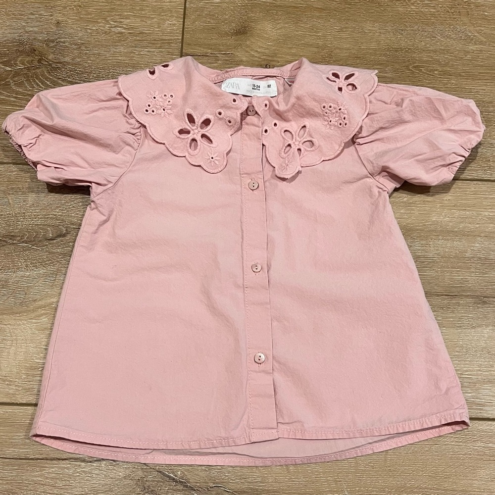 Pink raffle neck girl’s top